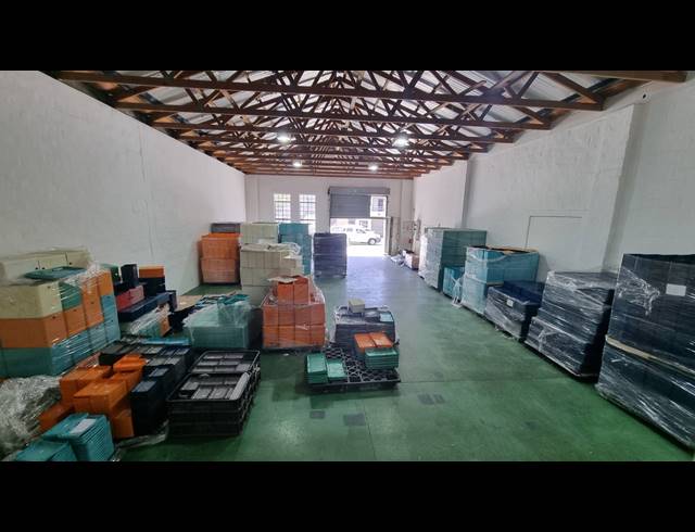 200M² WAREHOUSE TO LET IN OBSERVATORY
